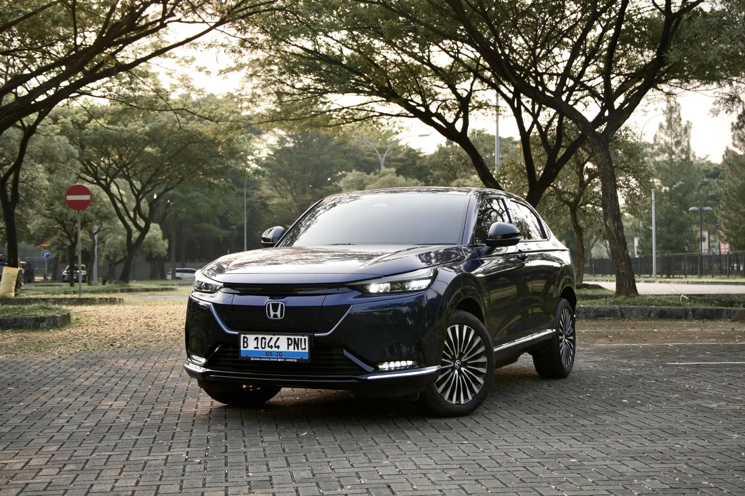 Ada Lebih Ada Kurangnya Antara Honda e:N1 Dibandingkan Honda HR-V