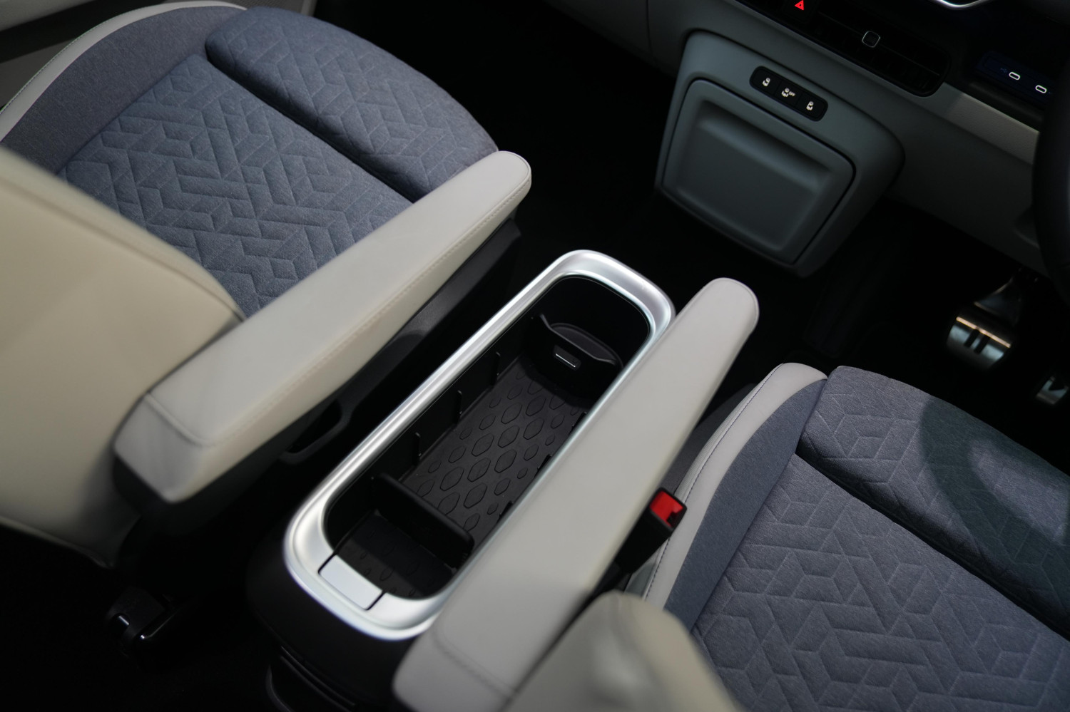 Semodular Ini Kabin VW ID. Buzz, Fleksibel Buat Perjalanan Liburan