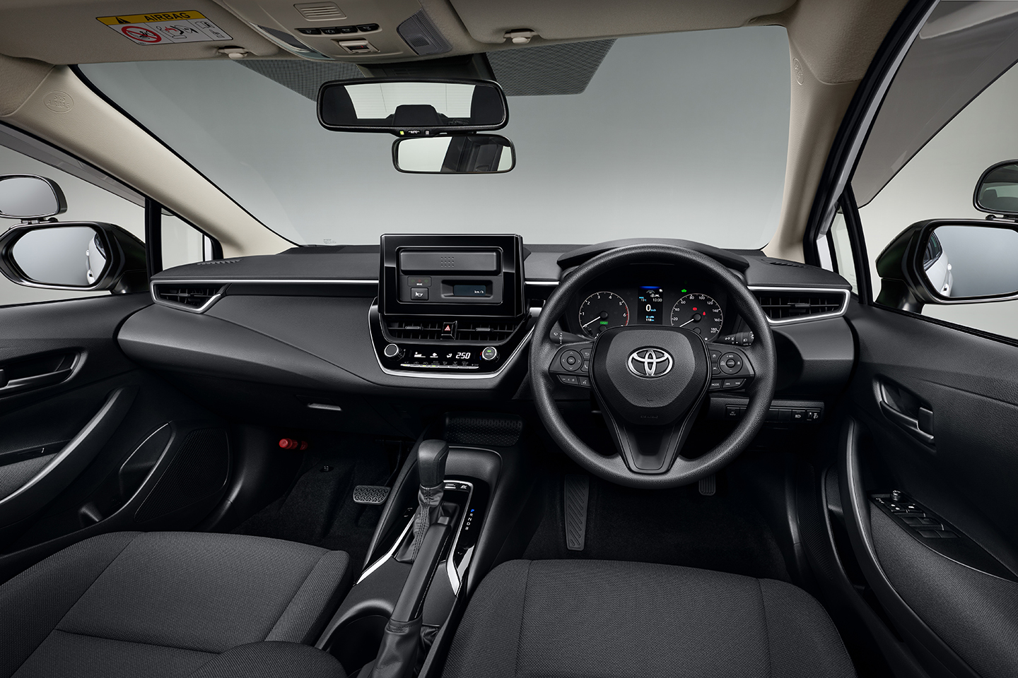 Toyota Corolla Polosan Ini Dapat Manual, Dapat Pedal Ekstra Juga