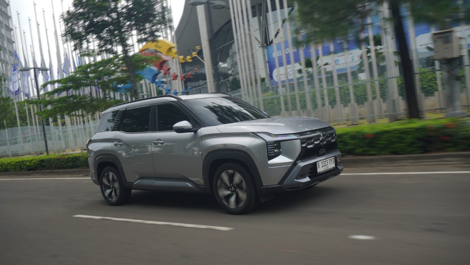 Lima Jurus Mitsubishi Destinator Juara Medium SUV OTOMOTIF Award 2026