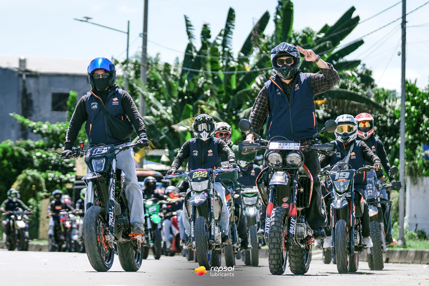Repsol Ride Story Sambangi Sulsel, 50 Bikers Diajak Turing Sambil Nikmati Alam