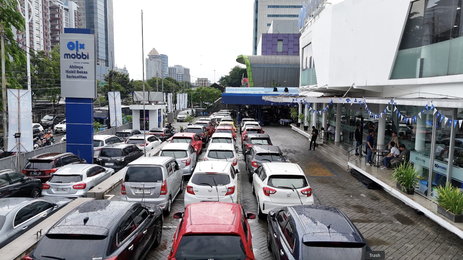 Bukan SUV, Mobkas Ini yang Paling Banyak Diburu Jelang Libur Panjang