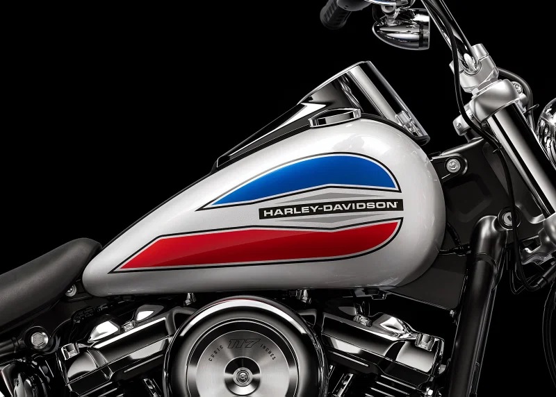 Harley-Davidson Rilis Super Glide Legendarisnya, Konsumen Indonesia Dibikin Gigit Jari