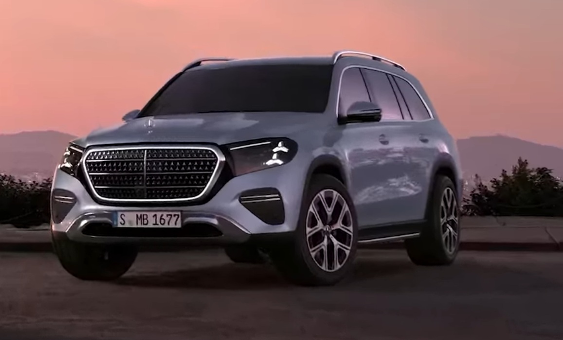 Mercedes GLS: Aufrecht stehender Stern nun auch beim SUV