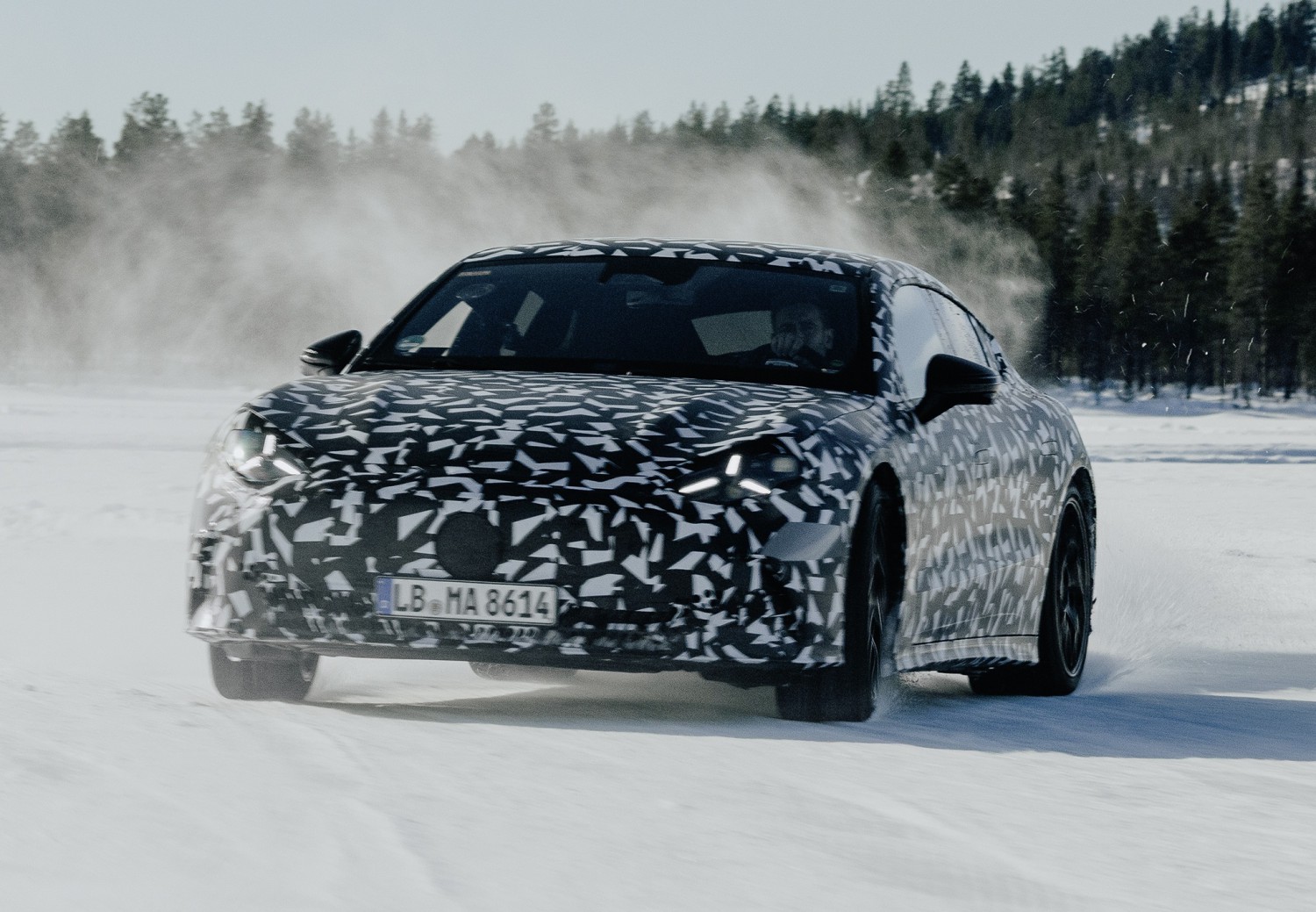 Finale Schwedenerprobung für das kommende Mercedes-AMG GT 4-Türer Coupé