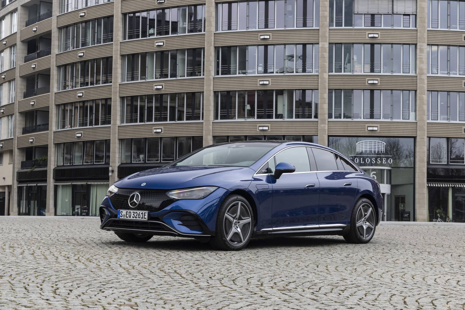 Mercedes-Benz lockt mit 30 % Rabatt auf EQE-Limousinen vor Produktionsende