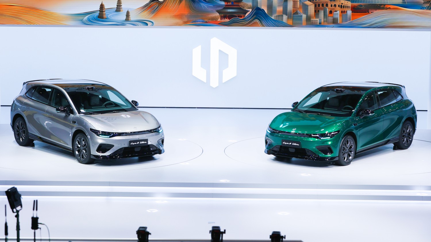 New Leapmotor B05 Ultra is out to bring Chinese cheapness to the hot hatch market