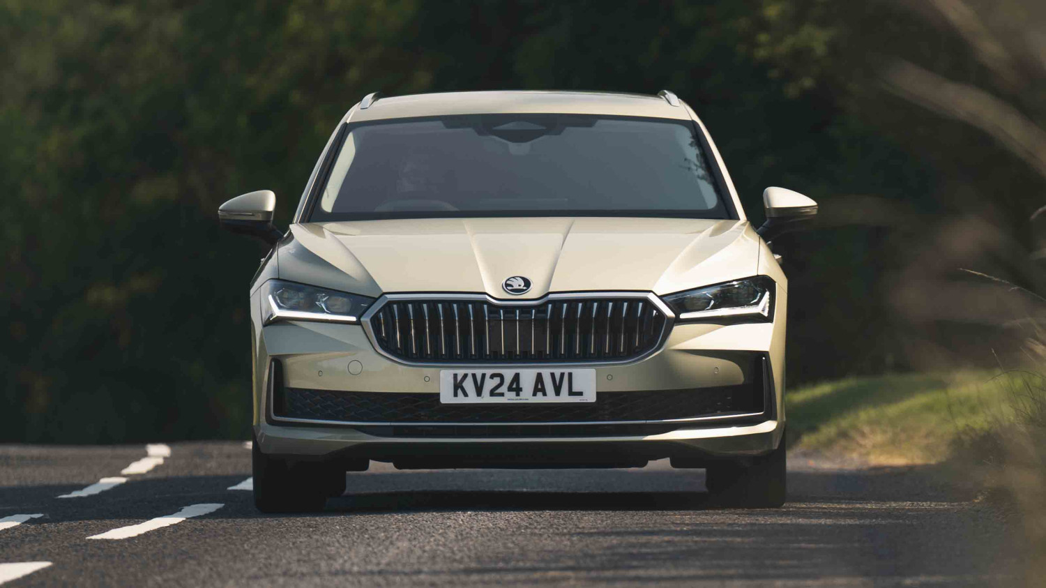 Car Deal of the Day: Skoda Superb Estate for just 18p more a month than smaller Octavia