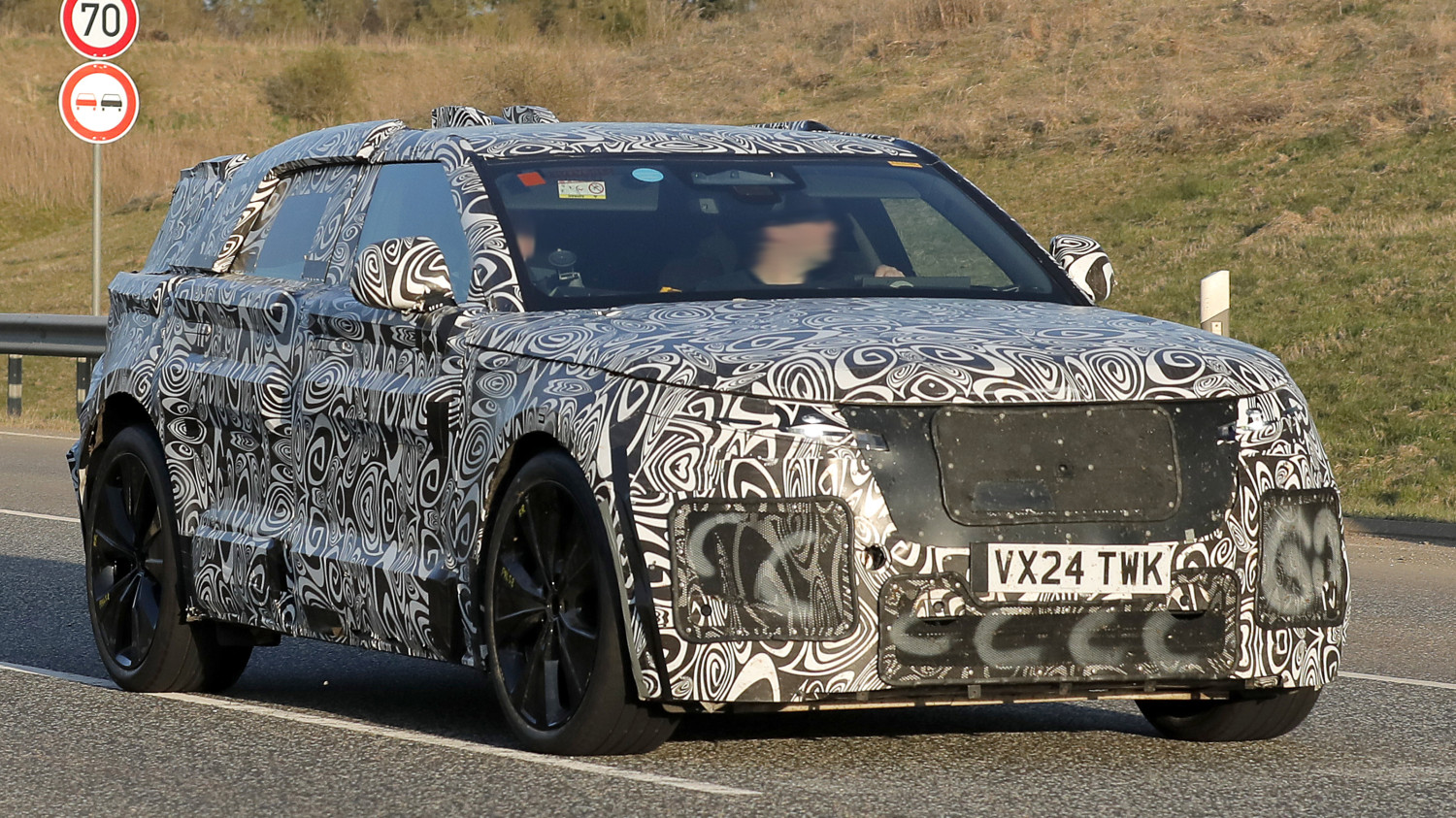 New ‘baby’ Range Rover: Velar replacement to get electric and hybrid power