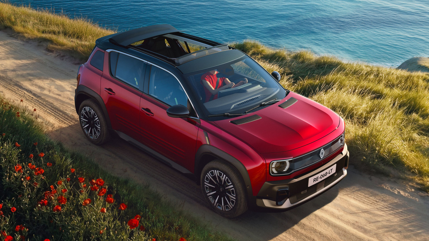 New Renault 4 Plein Sud: small SUV blows its top with folding canvas roof