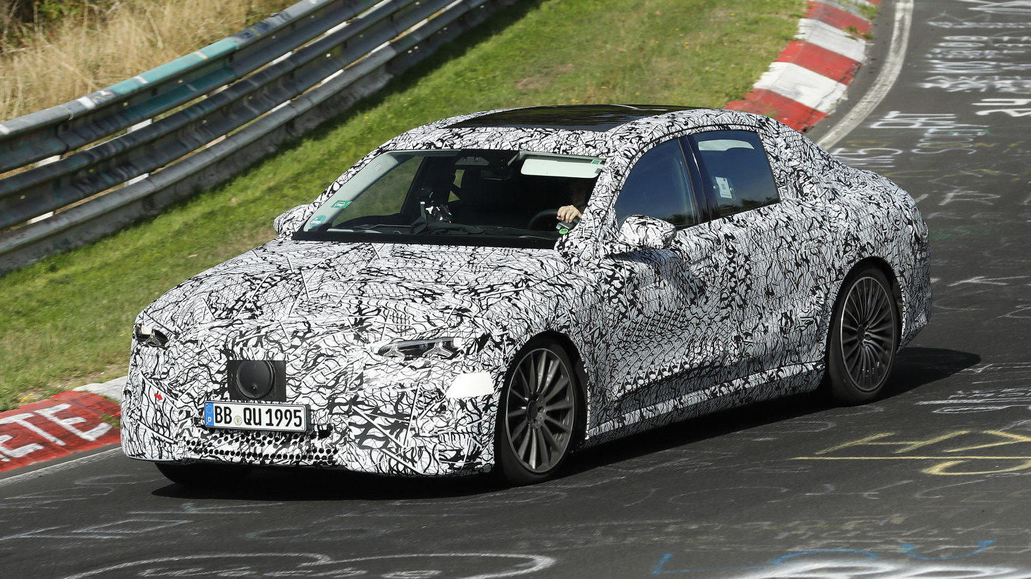 New Mercedes E-Class Electric to replace EQE with classic 3-pointed star style