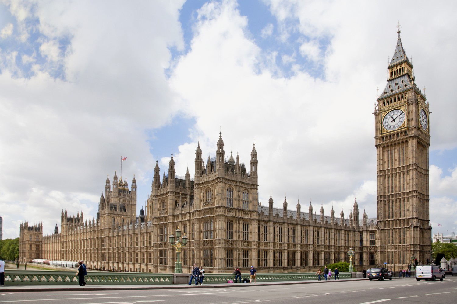Labour allows private finance for roads, and possible road charging, in new Highways Bill