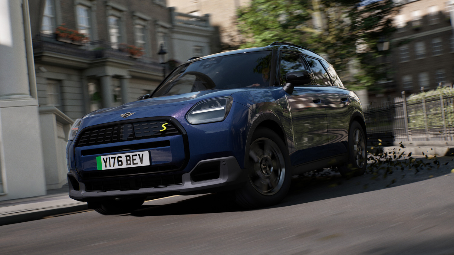 MINI, SUV, New MINI Countryman Midnight Edition is an electric SUV for the witching hour!
