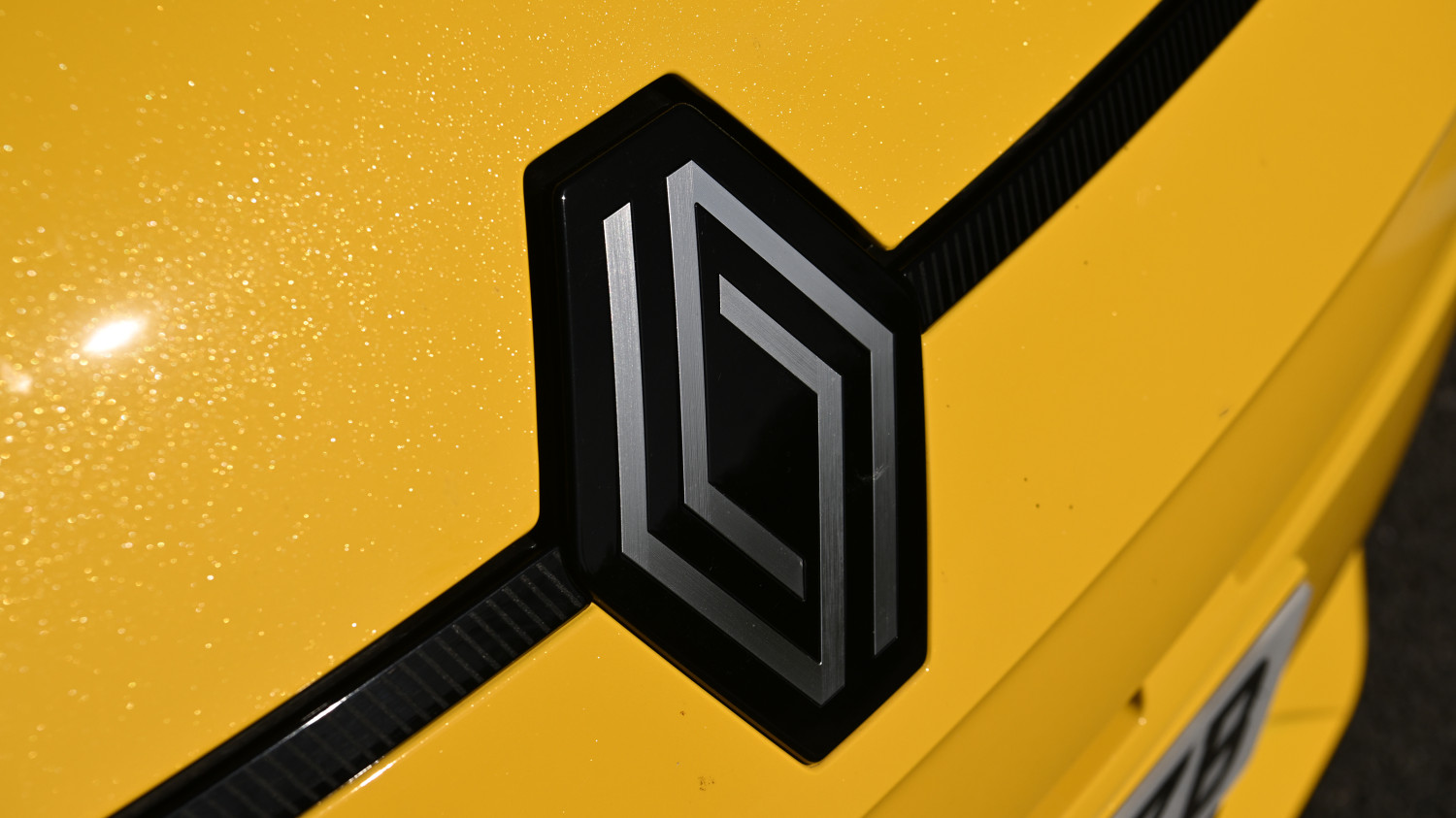 Renault, Renault EV growth gathers pace as high petrol prices tempt buyers to electric cars