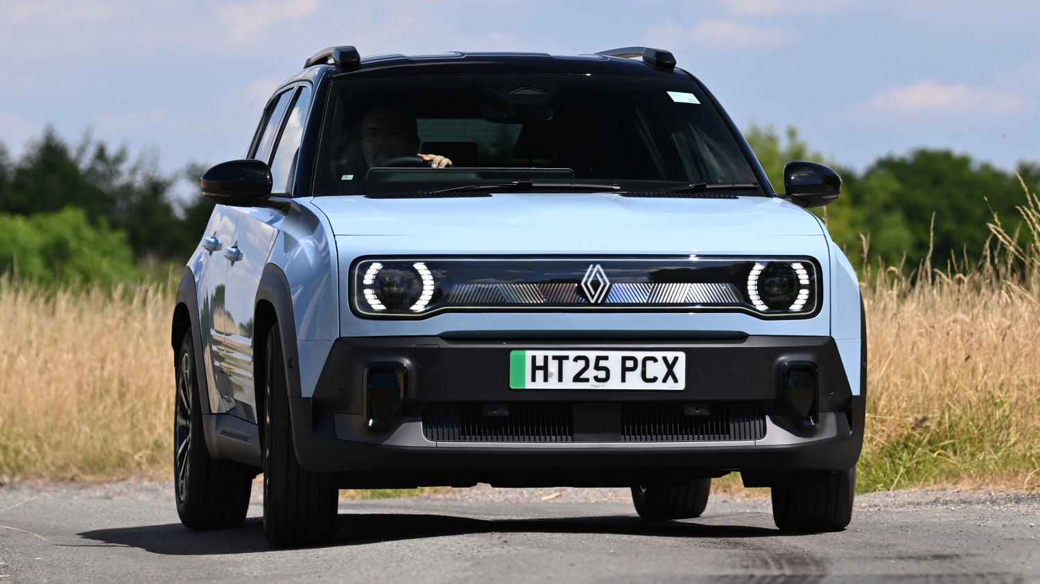 Car Deal of the Day: Renault 4 electric SUV is now £152 a month, and still adorable