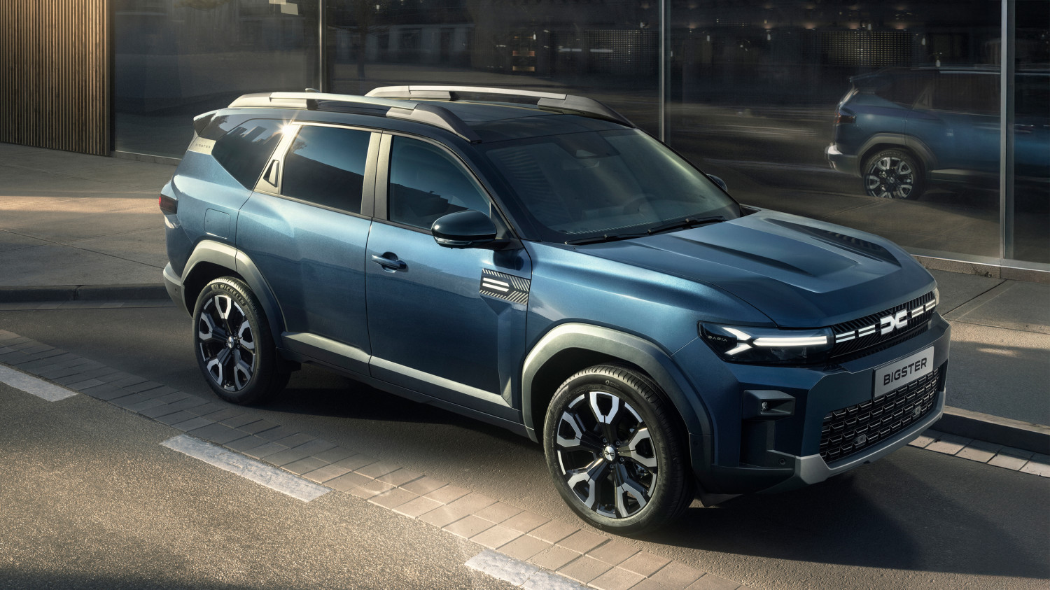 Dacia Duster and Bigster hybrids get a hefty price cut