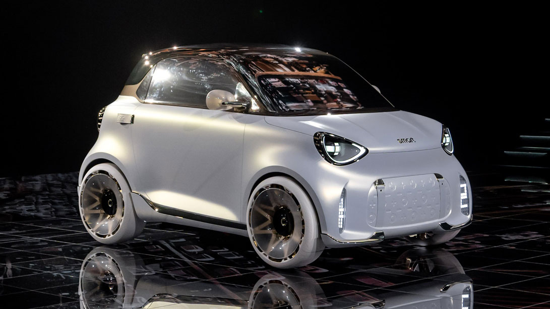 Future of Smart: new boss banks on city car icon’s return but bans hybrid