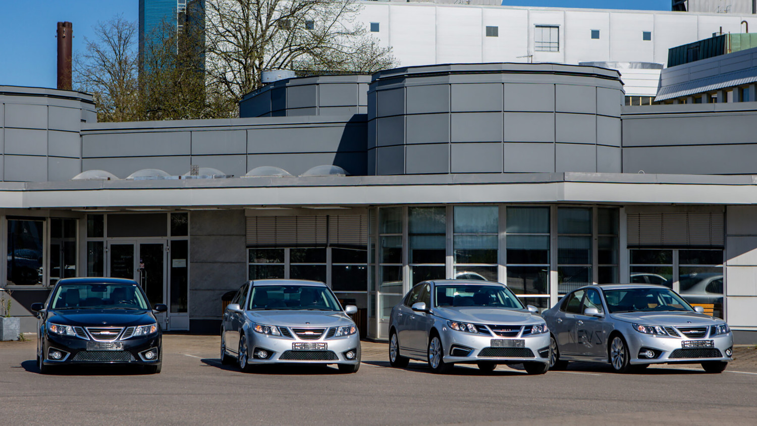 Saab's final closing down sale: sad sell-off will shift the last few cars