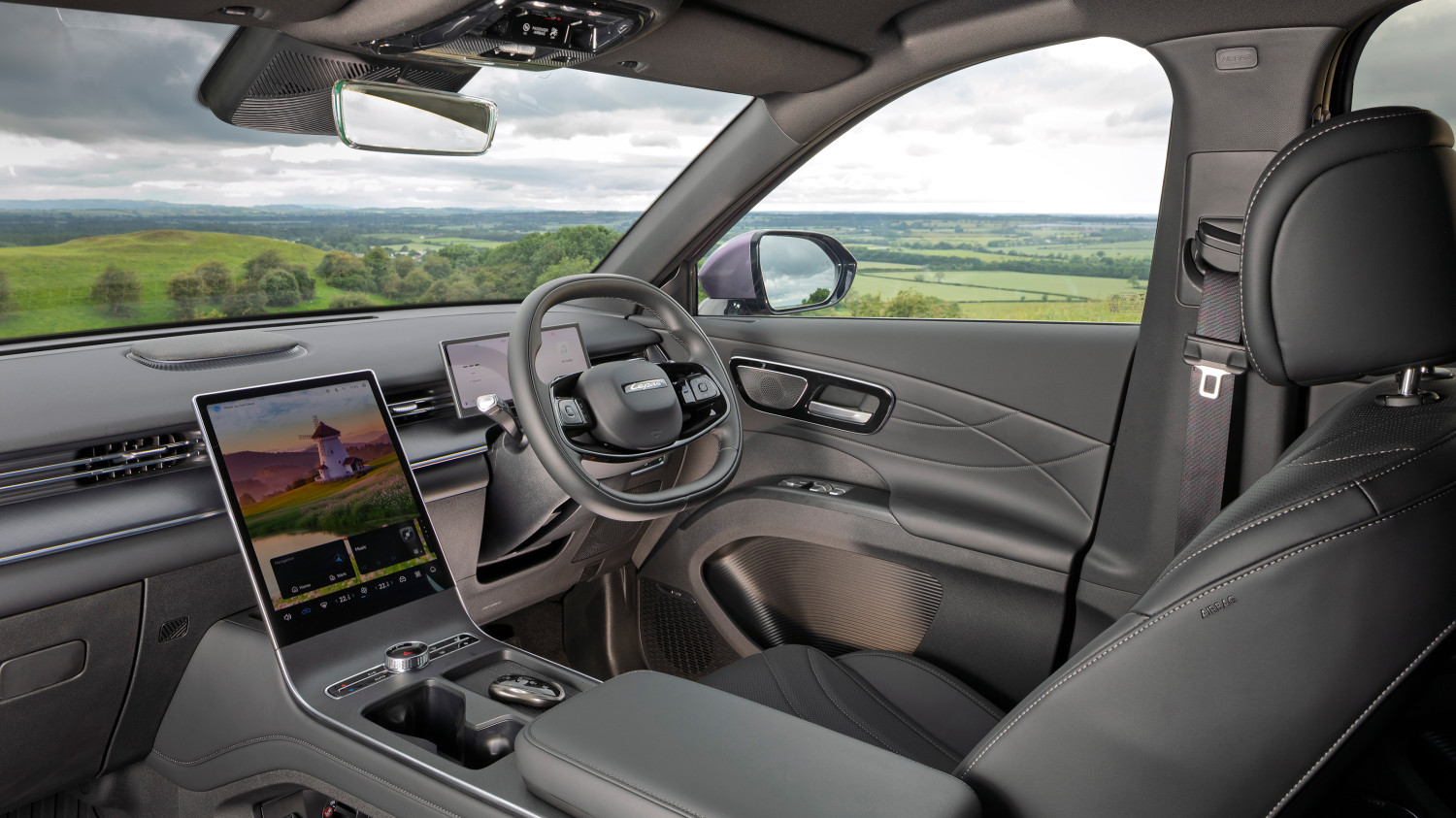 Lepas L8 kicks off from £34,900 with Jaecoo’s plug-in hybrid power