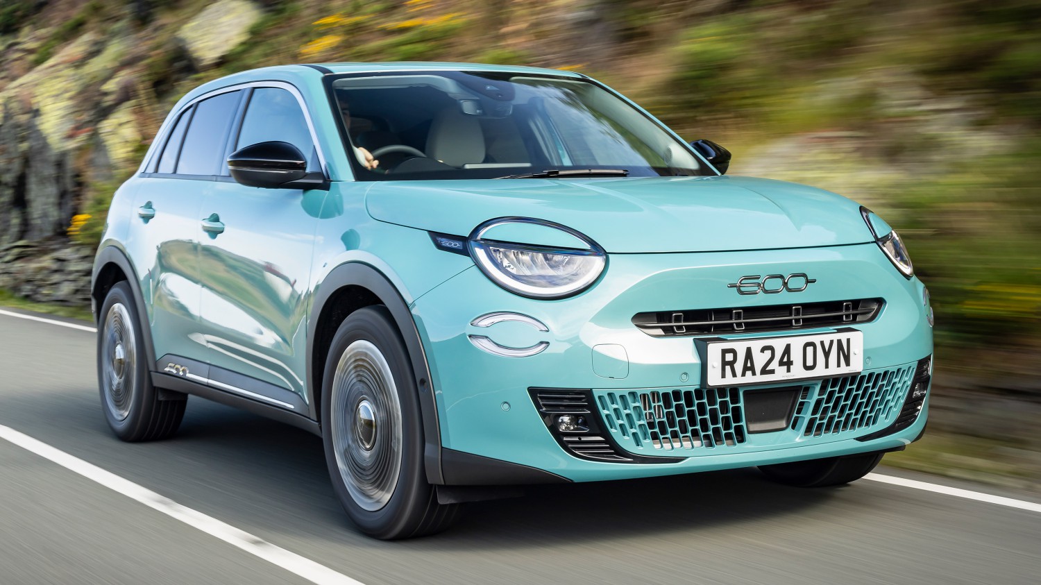 Car Deal of the Day: Fiat 600 Hybrid offers retro kicks for £198 a month