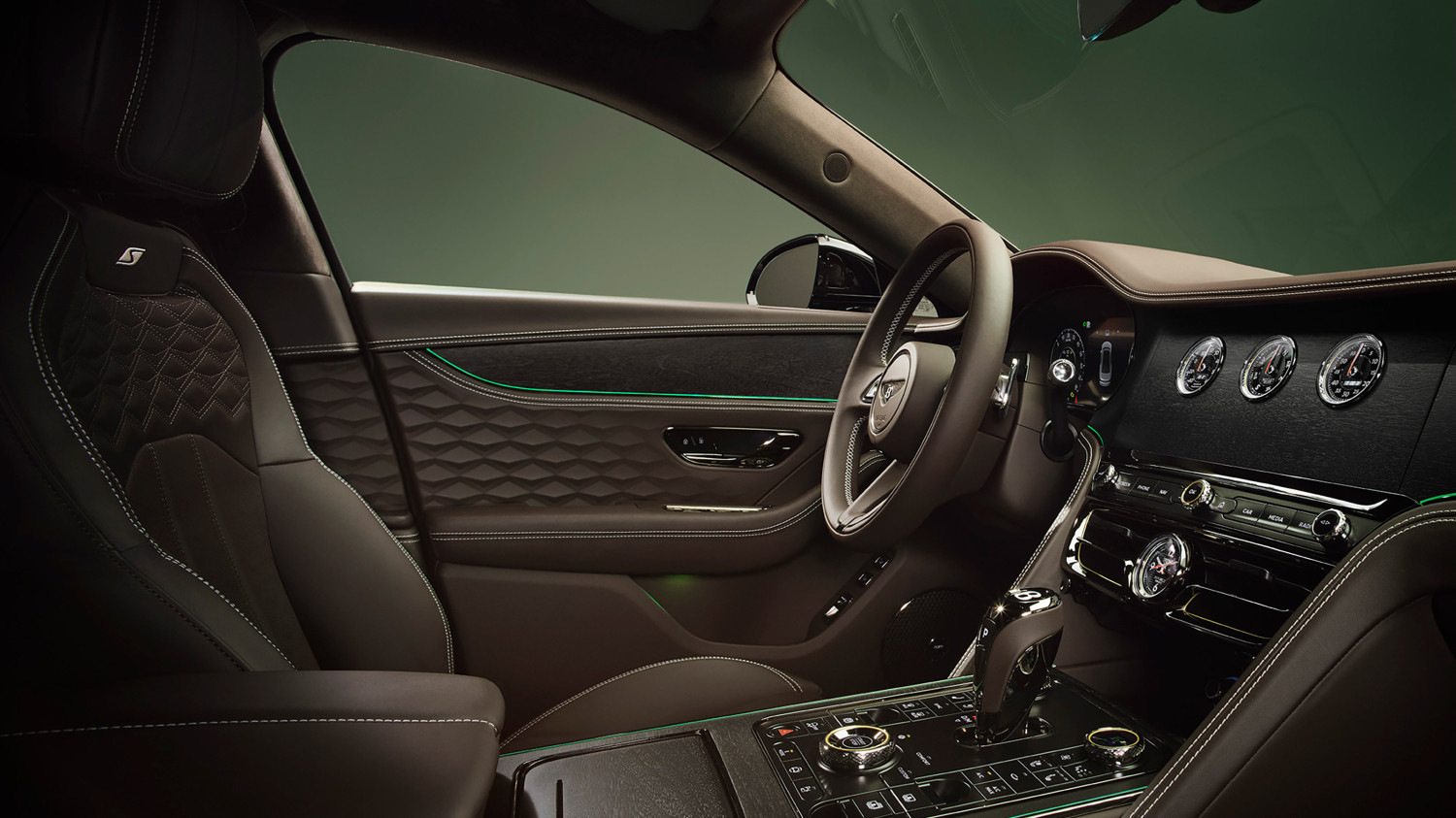 New Bentley Flying Spur arrives with fresh face and a 671bhp ‘S’ model for 2026