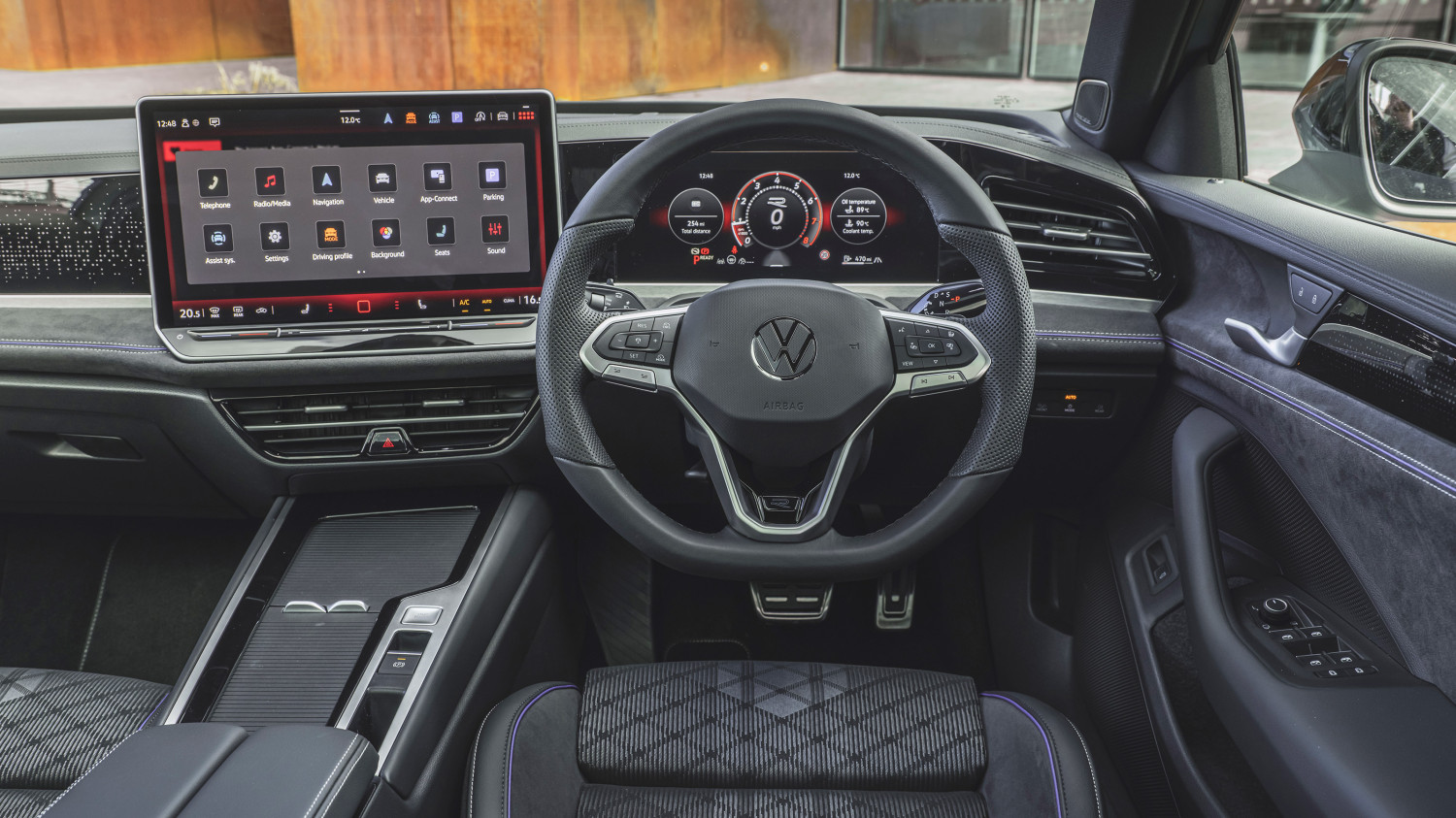 Car Deal of the Day: VW Passat Black Edition PHEV for £255 a month offers style on a shoestring