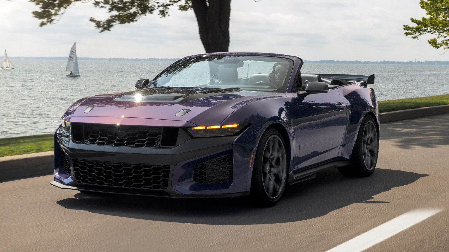 New Ford Mustang Dark Horse SC convertible is a 795bhp drop-top with ‘pure street cred’