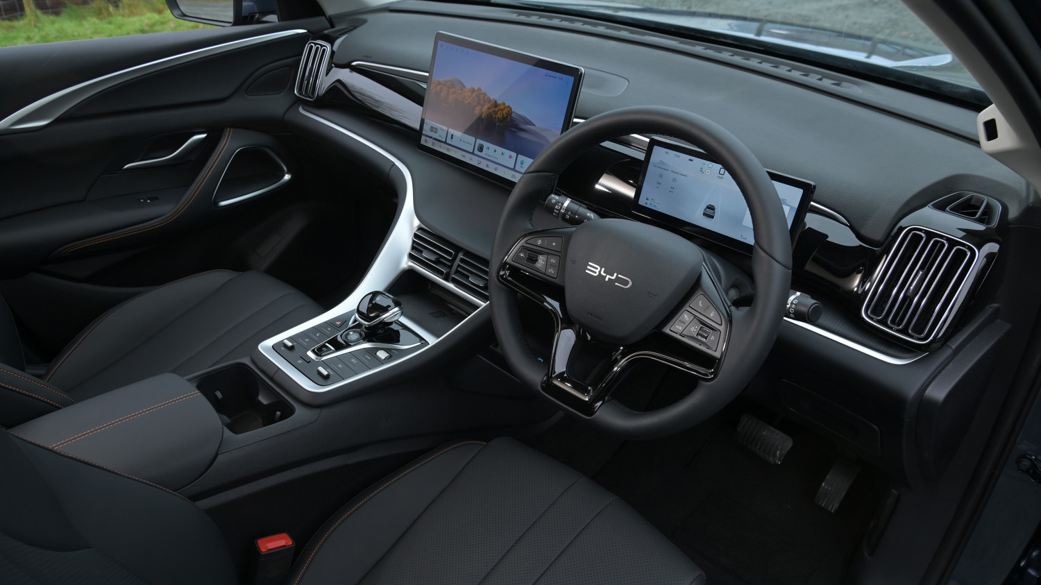 Car Deal of the Day: splash out on the BYD Sealion 5 for just £209 a month