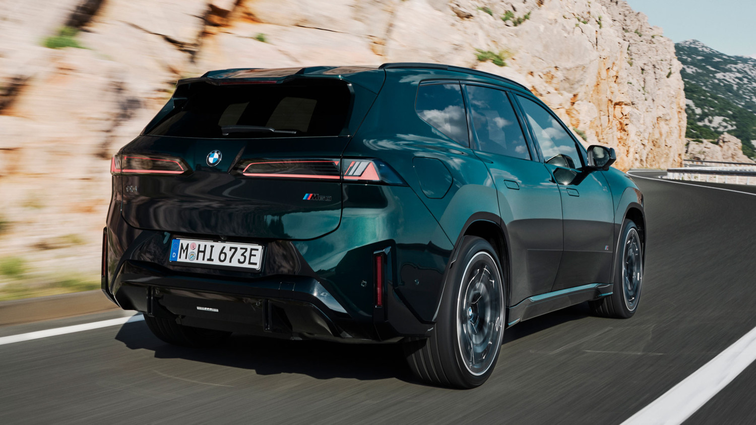 New BMW iX3 M60 xDrive arrives to fill role of 604bhp range-topper