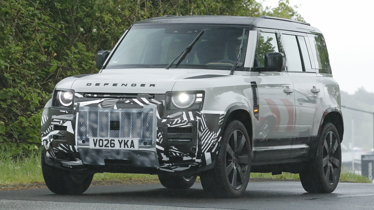 New Land Rover Defender looks exactly the same