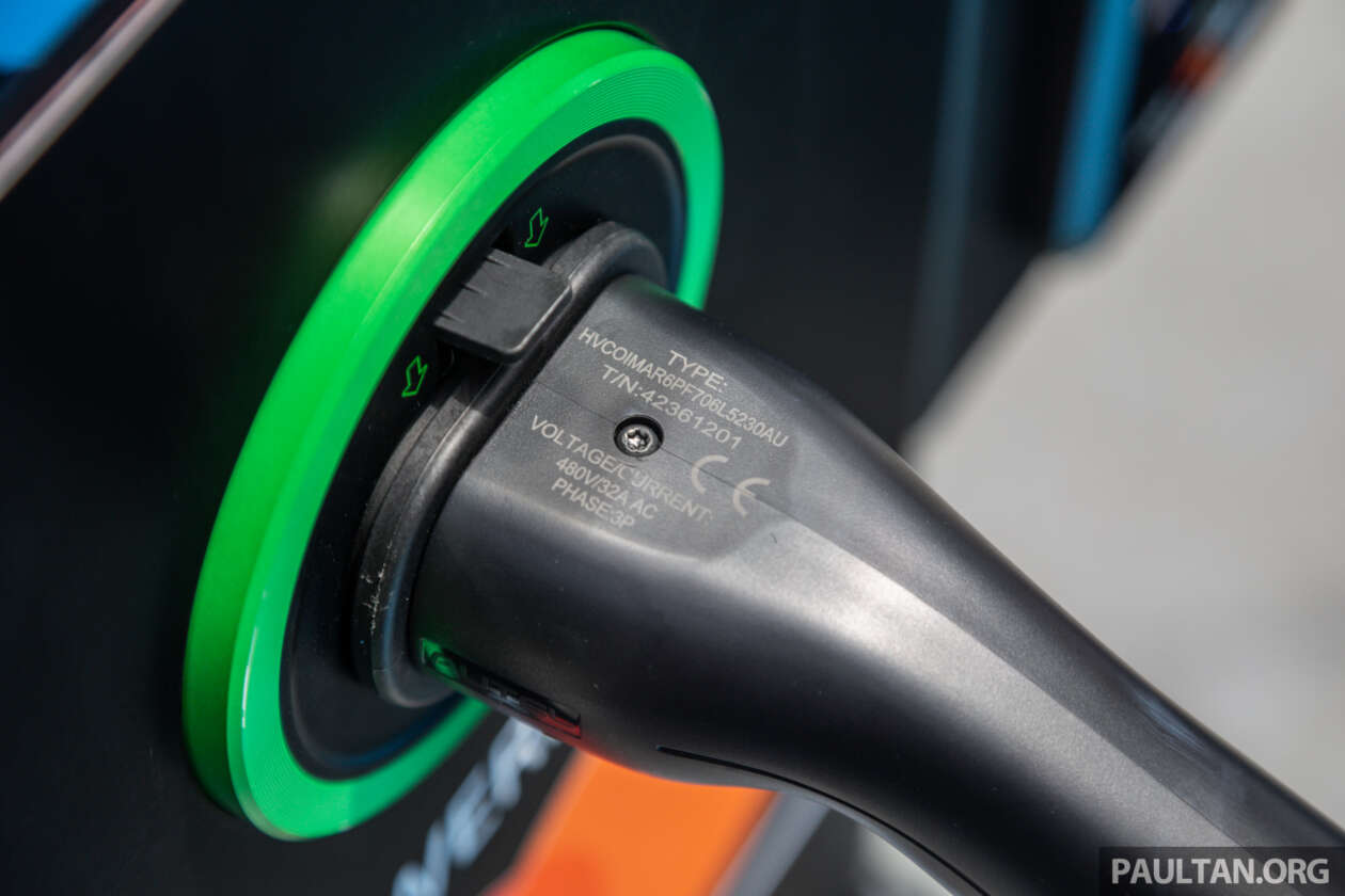 Gov’t green-lights the development of a single e-MSP app, looking to integrate all EV chargers in Malaysia