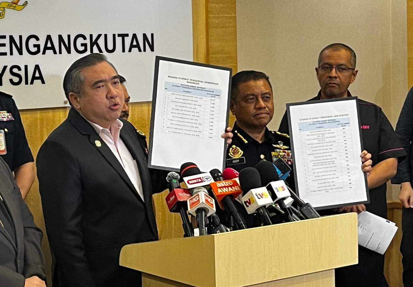 Transport ministry, JPJ reveal list of lorry, express bus operators with highest number of unpaid summonses