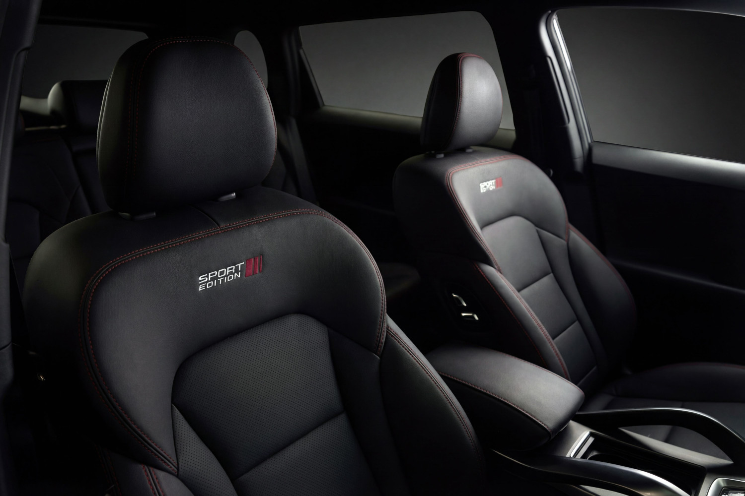 Proton X70 Sport Edition – Quartz Black, limited to 600 units, open for preview this weekend, April 16 debut