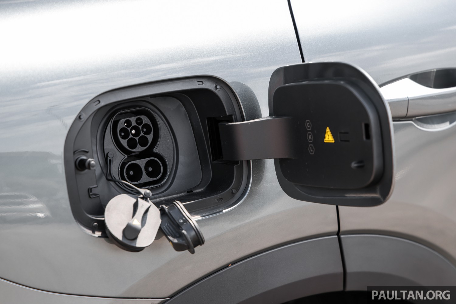 Pod Point acquires EO Charging in the UK - TopCarNews