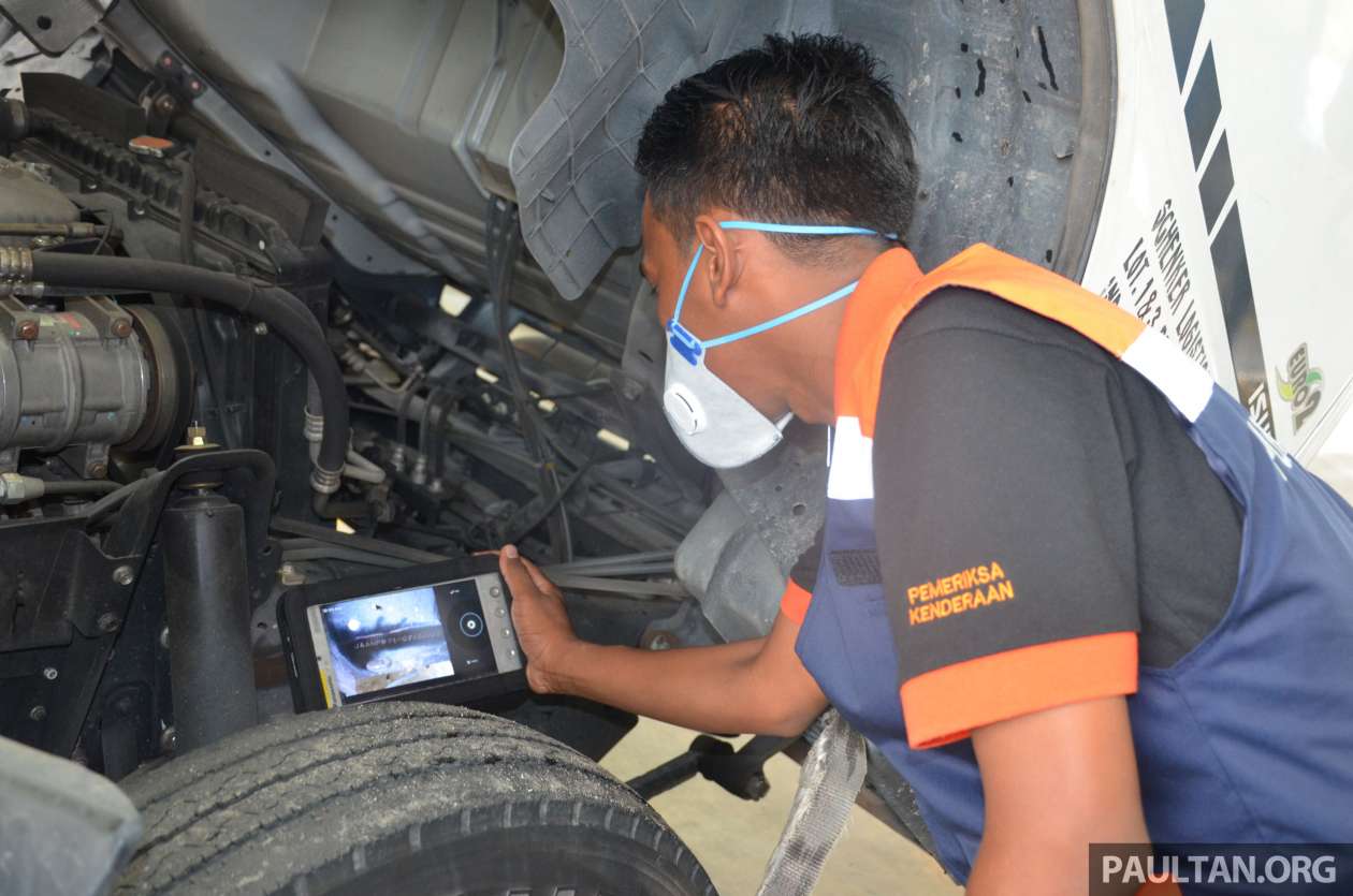 Minimum 1.6 mm tread depth across entire tyre surface a must for all commercial vehicles – JPJ