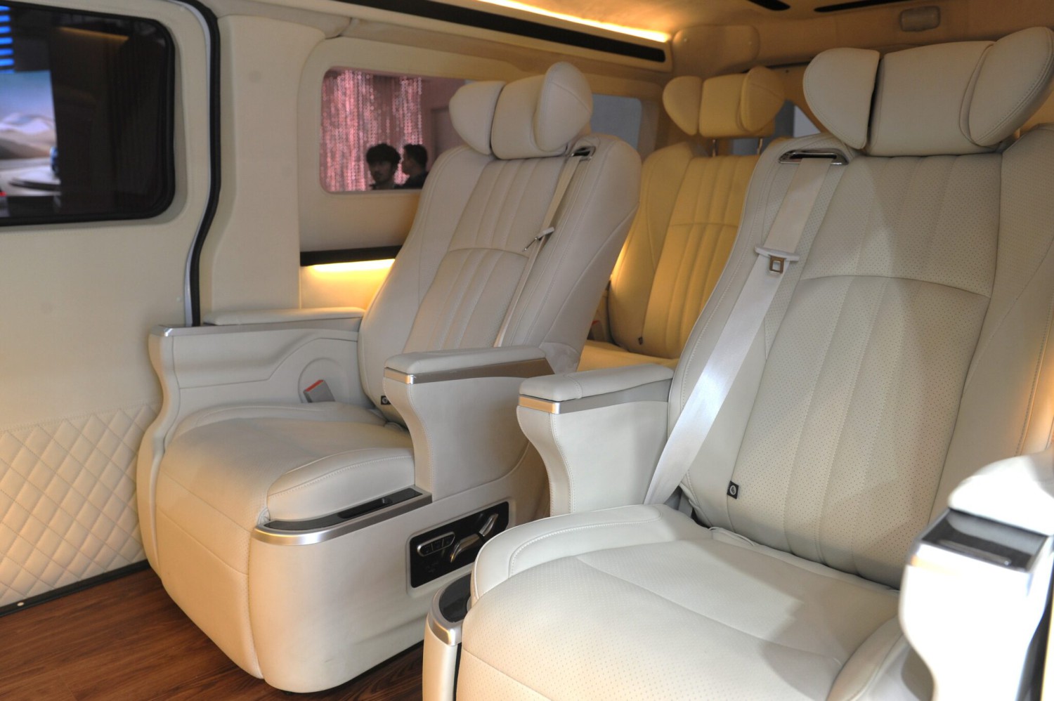 Wuling Mitra EV ‘VIP Concept’ Nongol di GIIAS 2025, Jadi Executive Lounge Mewah Buatan Lokal