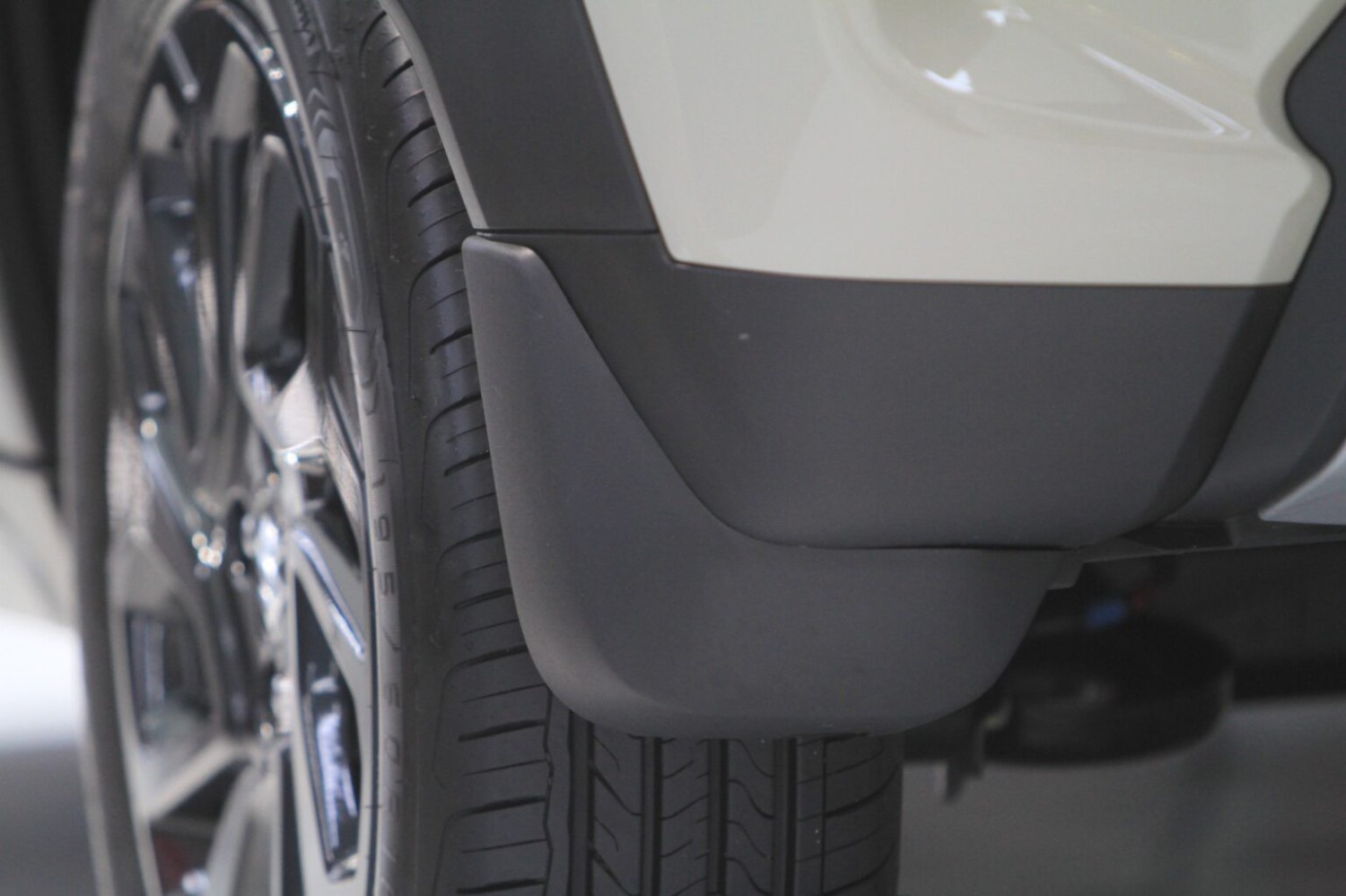 Aksesoris Resmi Suzuki Fronx Bisa Dibeli di GIIAS 2025, Promonya Menarik 