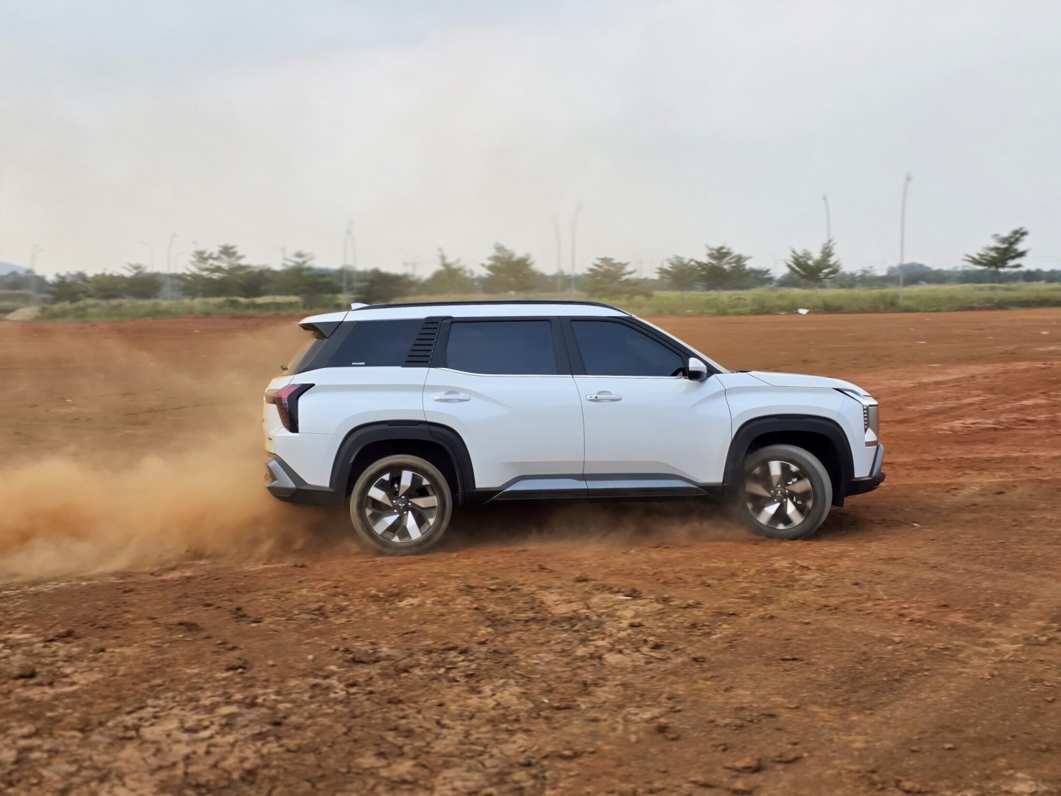 Laris Manis, Mitsubishi Destinator Sudah Kantongi 12.000 SPK