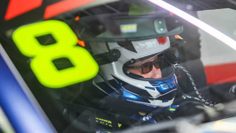 Denting Mesin dan Insting: Setiawan Santoso Bersinar di GTWCA Fuji 2025