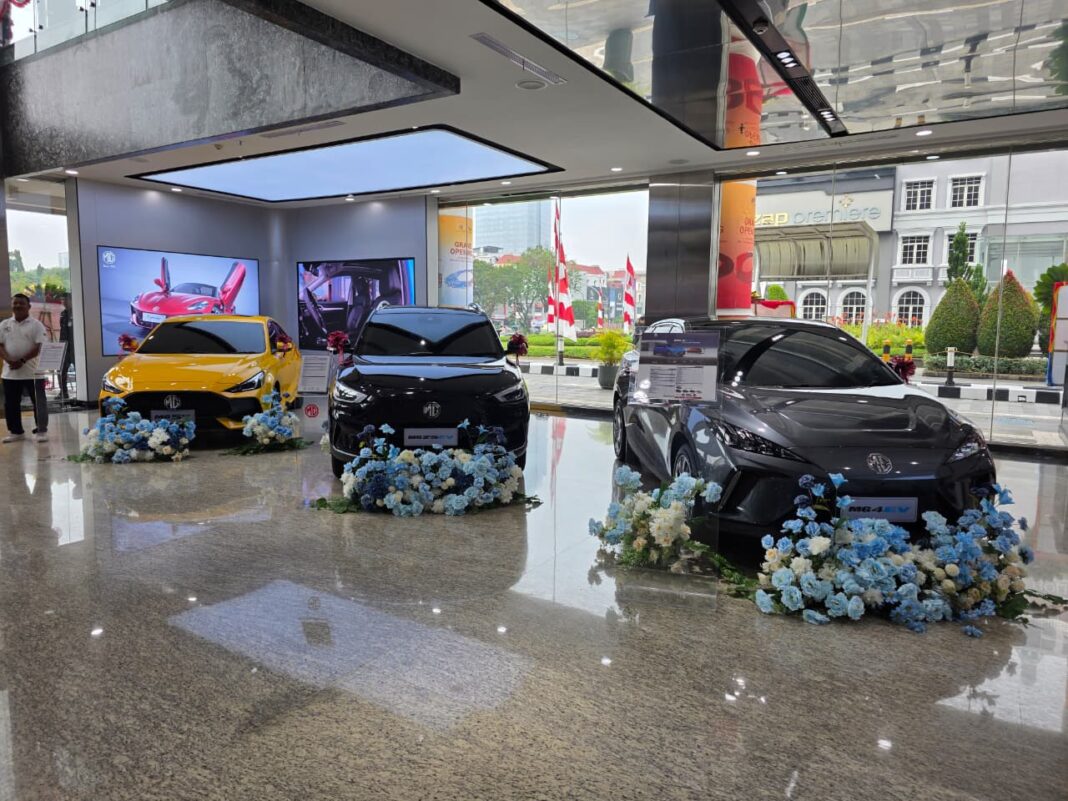 SAIC Motor Resmikan MG &amp; Wuling User Experience Center Pertama di Indonesia