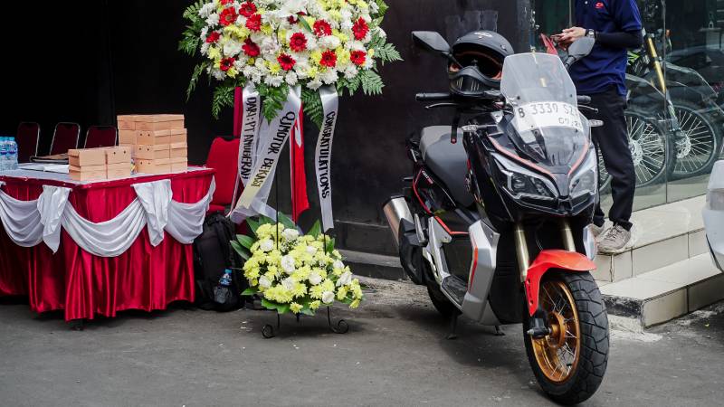 Dealer QJMotor Bekasi Resmi Beroperasi, Bisa Test Ride Gratis!