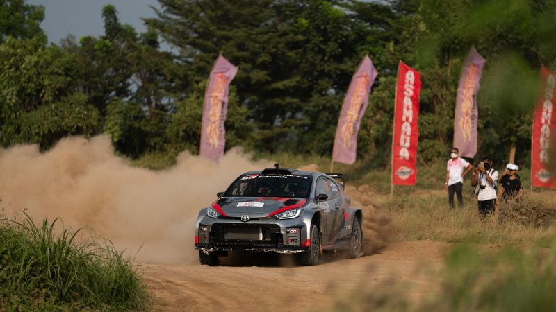 Ryan Nirwan Kuasai Leg Pertama Kejurnas Sprint Rally Semarang 2025