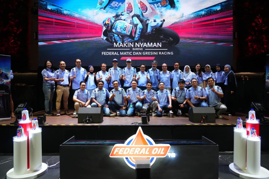 Pembalap Gresini Racing Kampanyekan Teknologi Pelumas Federal Oil Untuk Motor Matic