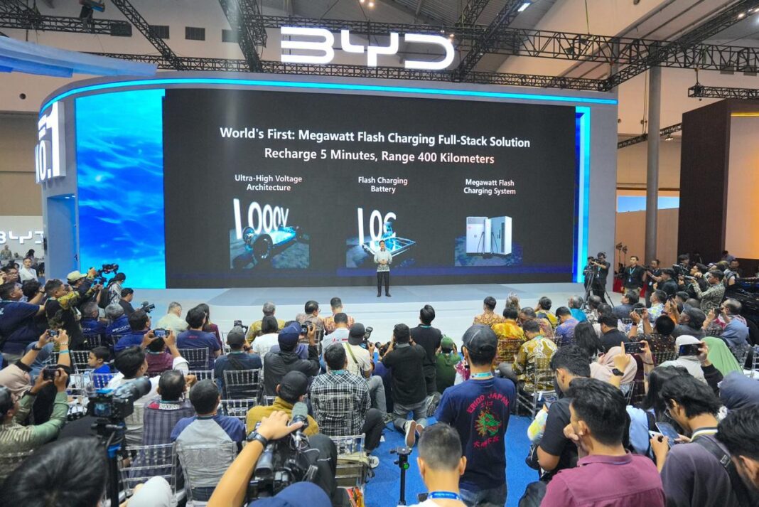 BYD Dominasi EV, Kuasai Pangsa Pasar 54% di Indonesia