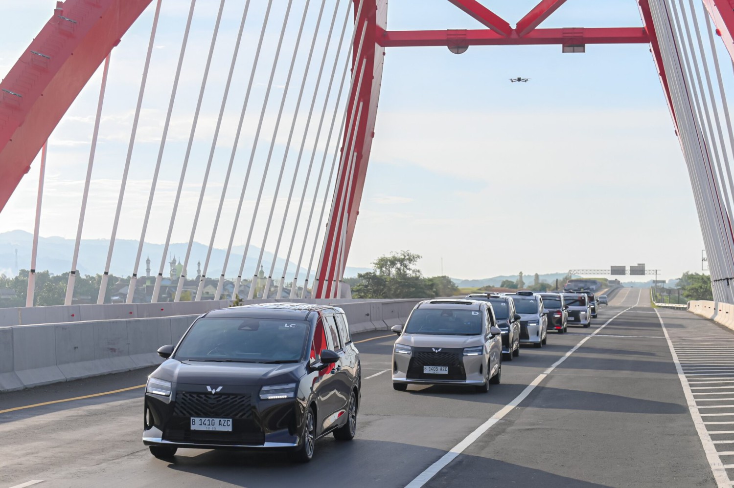 Tempuh 1.200 Km, Wuling Darion PHEV Belum “Nyerah” Juga