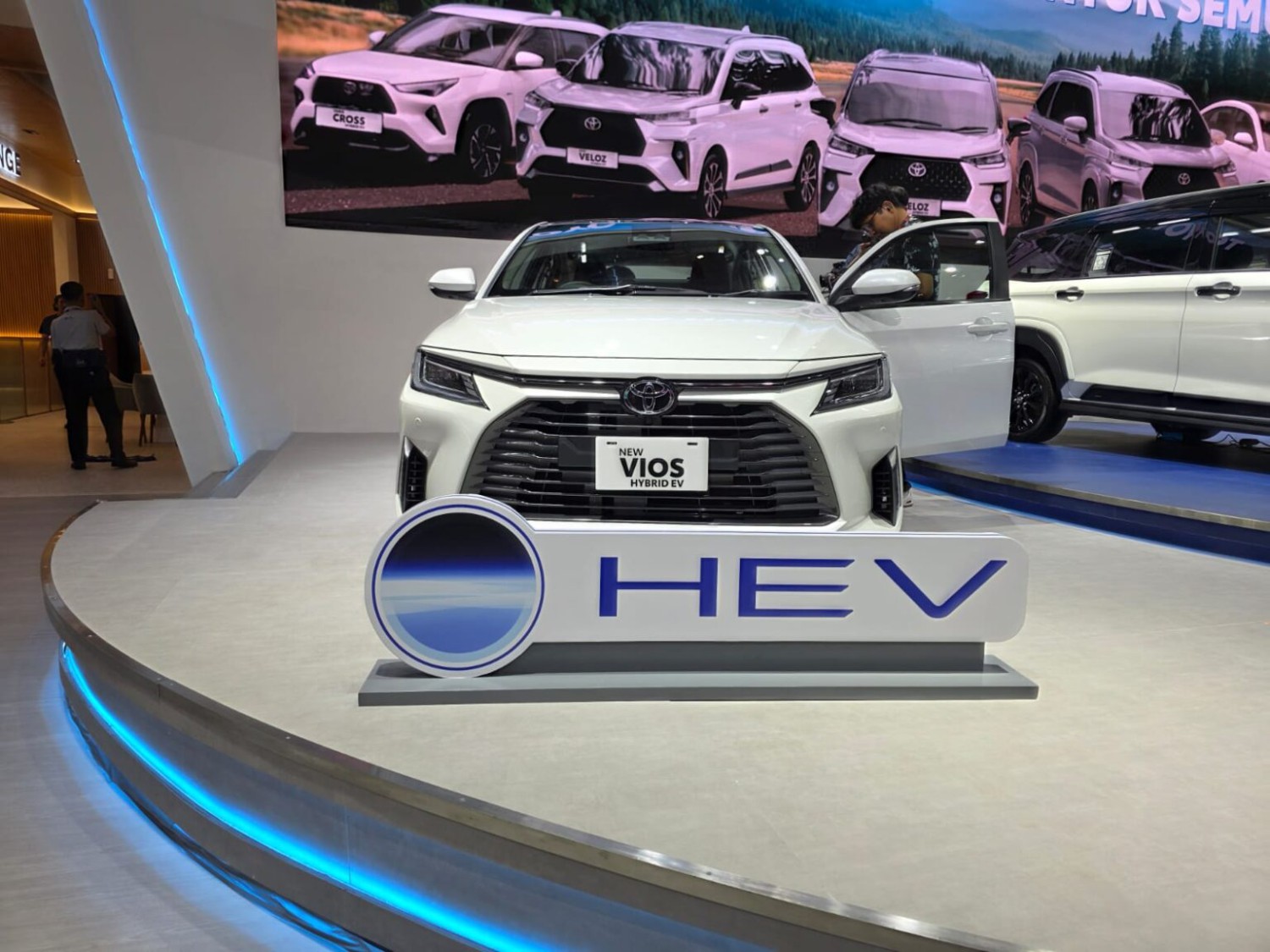 Toyota Perluas Lini Hybrid di IIMS 2026, Hadirkan Vios, Yaris Cross, hingga Alphard Lebih Terjangkau