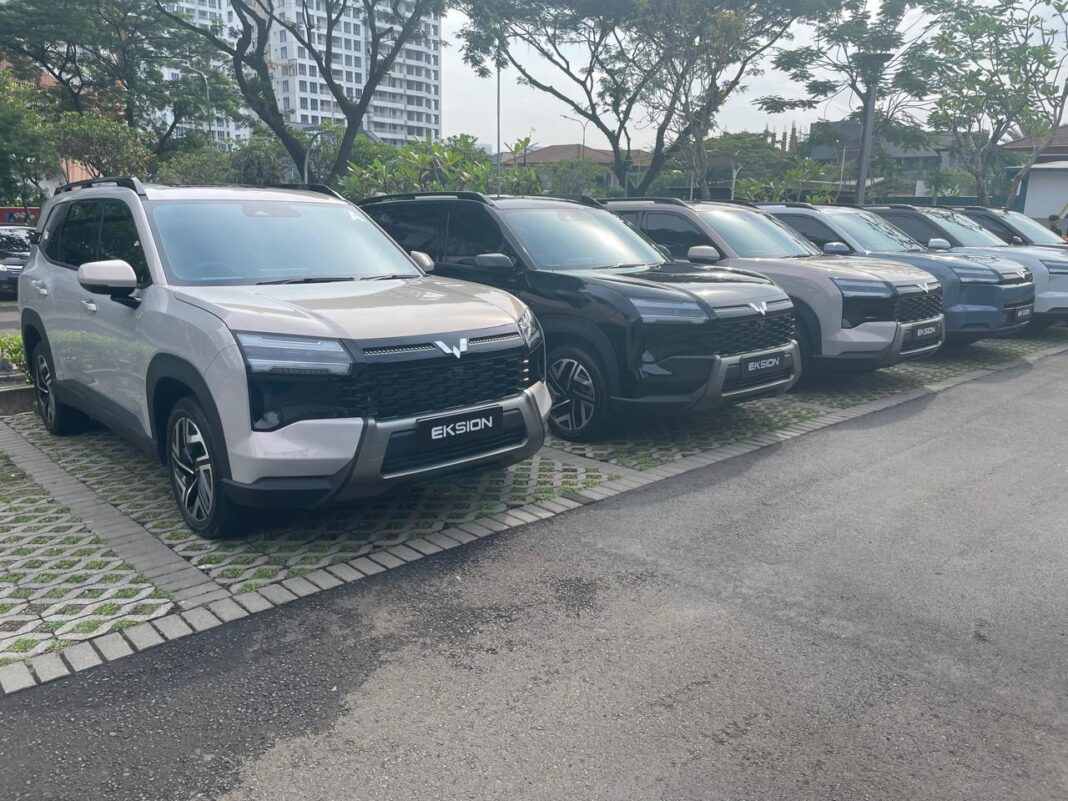 Wuling Eksion, Jadi Pilihan Terbaik di Tengah Harga BBM yang Baru Naik