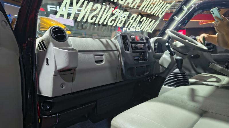 Resmi Melantai di GIICOMVEC 2026, Ini Spesifikasi Isuzu Traga AC