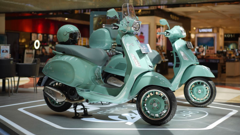 Vespa Hadirkan GTS Super Tech 250 dan Edisi Spesial