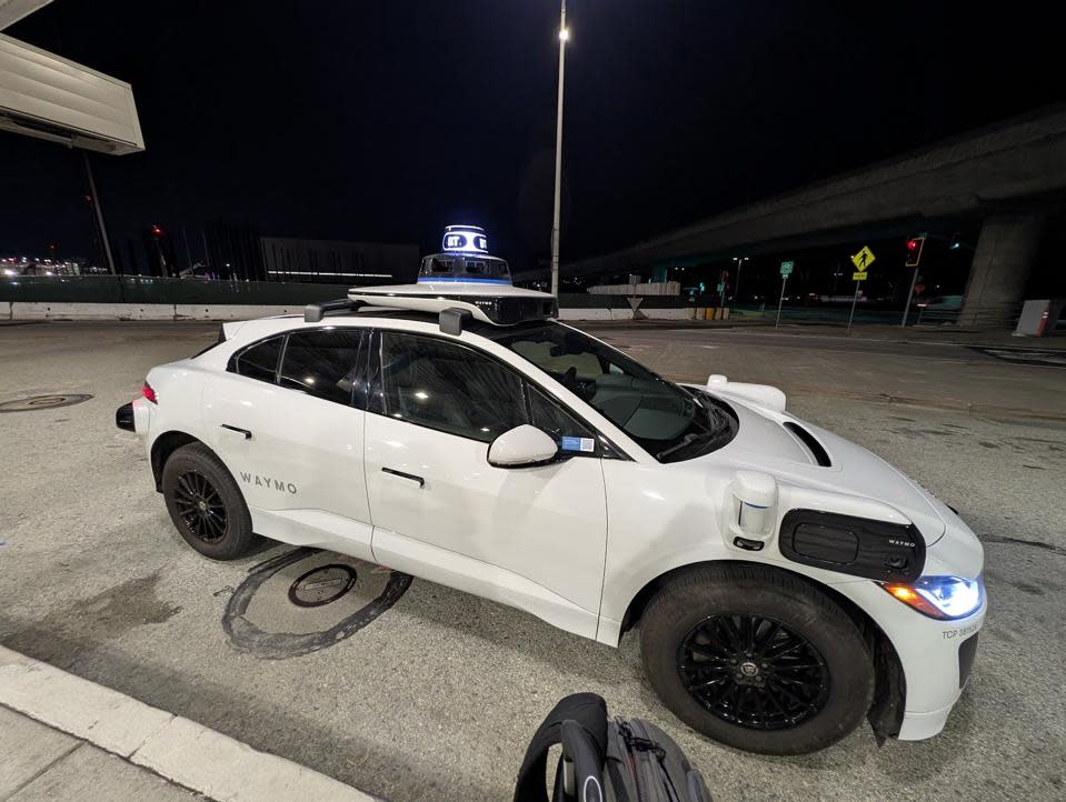 Two Waymo Airport Stories Teach A Lesson About Customer Service